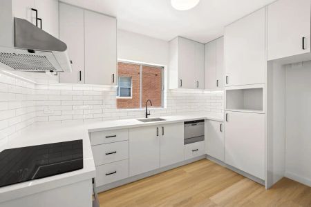 “Freshly Renovated Apartment with Lock-Up Garage in Boutique Block of 12” - Photo 5