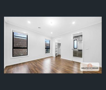 Beautiful Family home in "New Heaven Estate" - Photo 3