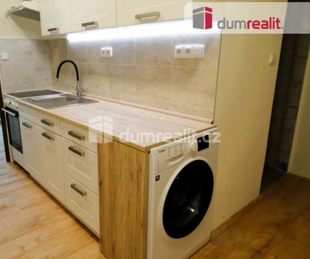 Pronájem, byt 1+1, 30 m, Otrokovice - Fotografie 2