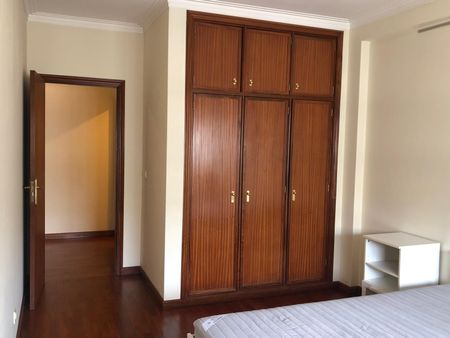 Apartamento T2 no Centro da Senhora da Hora em Matosinhos - Photo 2