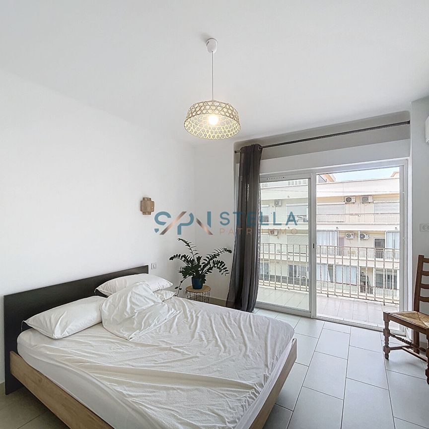 Saint-Jean T3 meublé rénové avec double terrasse et vue mer, - Photo 1