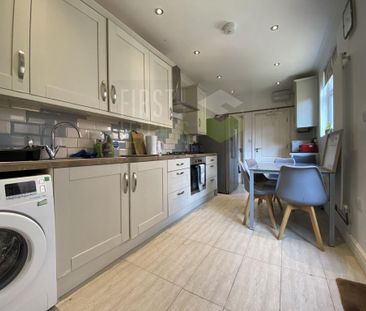 5 bedroom terraced house to rent - Photo 5