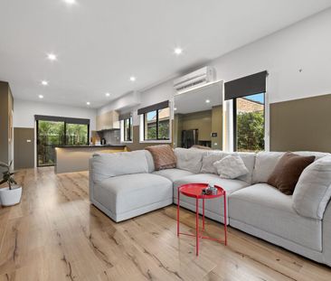 Modern Living with Space, Style and Convenience - Photo 2