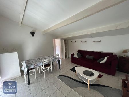 Location Maison 3 pièces 61m² AUBIGNAN 84810 - Photo 2