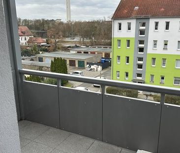 Helle 3-Raum-Wohnung in Jeßnitz mit Balkon - Foto 6