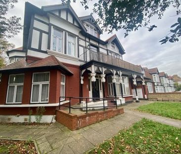 Whipps Cross Road, E11, Property for rent - Photo 2