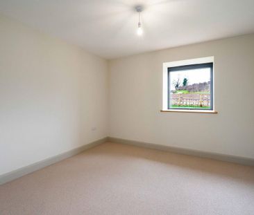3 bedroom barn conversion to rent - Photo 5