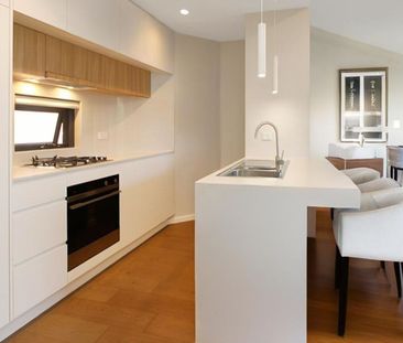 Two-Bedroom Apartment in Sutherland - Photo 3
