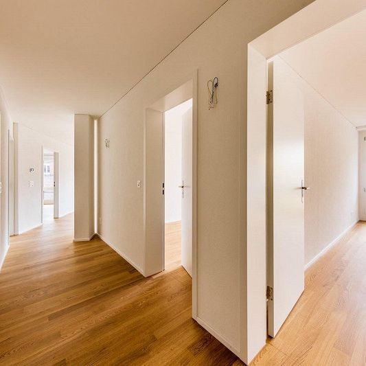 Stilvolle 4.5-Zimmer-Wohnung nahe Bahnhof - Photo 1