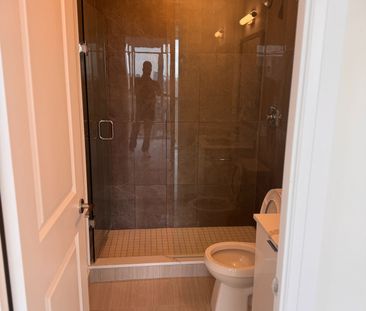 For Lease - 15 Watergarden Drive Unit# 1009, Mississauga, Ontario - Photo 2