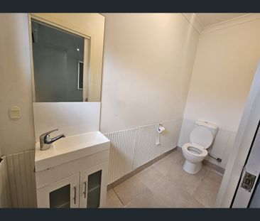 20 Penhall Drive, Craigieburn, Vic 3064 - Photo 2