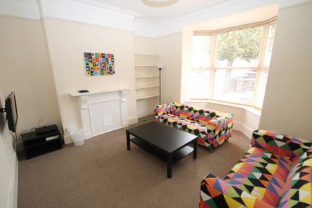 5 Bedroom | 14 Trematon Terrace, PL4 6QS - Photo 5