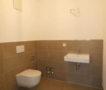 Neubau/Erstbezug: Modern geschnittene 3-Zimmer-Wohnung mit traumhaf... - Photo 5