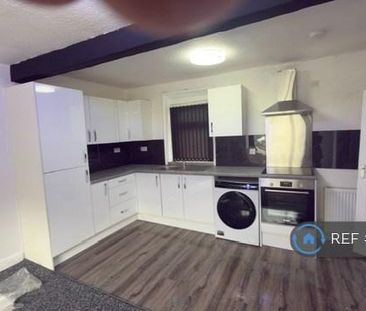 4 bedroom terraced house to rent - Photo 1
