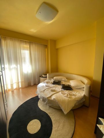 Apartament 3 camere, decomandat, 78 mp, zona Centru - Photo 5