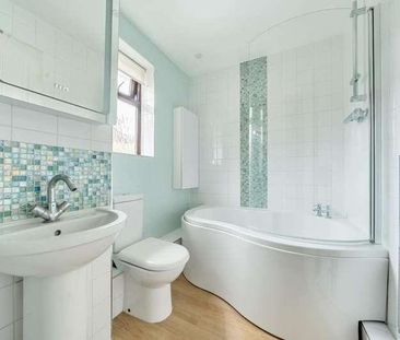 Cairnside, Buckinghamshire, HP13 - Photo 6