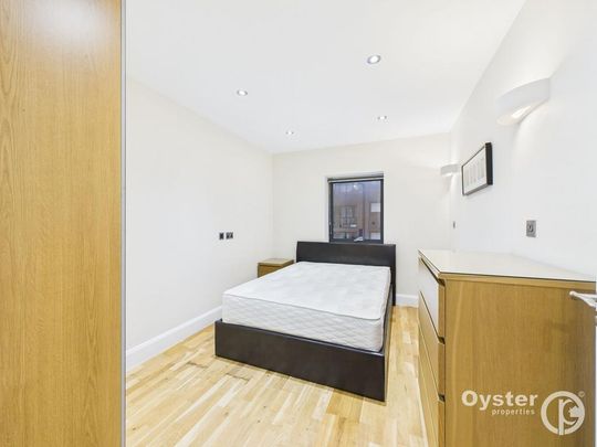 3 bedroom flat to rent - Photo 1