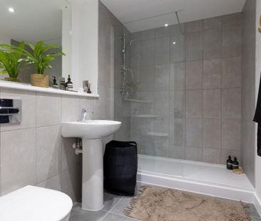 2 bedroom flat to rent - Photo 6