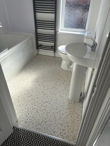 77 Victoria Avenue, Belfast, BT4 1QZ - Photo 3