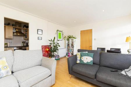 2 bed 2 bath in the heart of Highbury with concierge and rooftop gardens - Photo 4