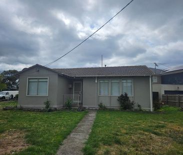 Charming Dallas Home at Unbeatable Price! - Photo 3