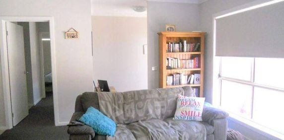 FANTASTIC LOCATION - Photo 2