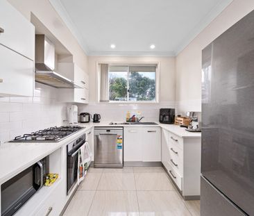 Modern Granny Flat in the heart of Greenfield Park - Photo 6