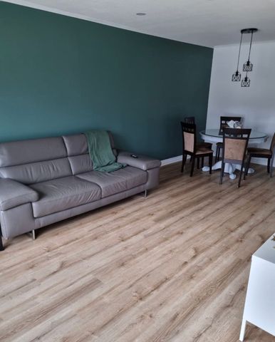 For Lease - 256 Silverbirch Drive Unit# Main Floor, Newmarket, Ontario - Photo 3