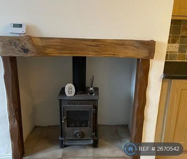 2 bedroom terraced house to rent - Photo 1