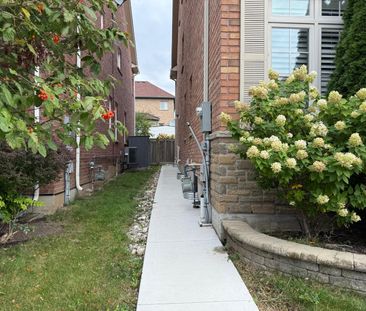 For Lease - 429 Stringer Circle, Milton, Ontario - Photo 4