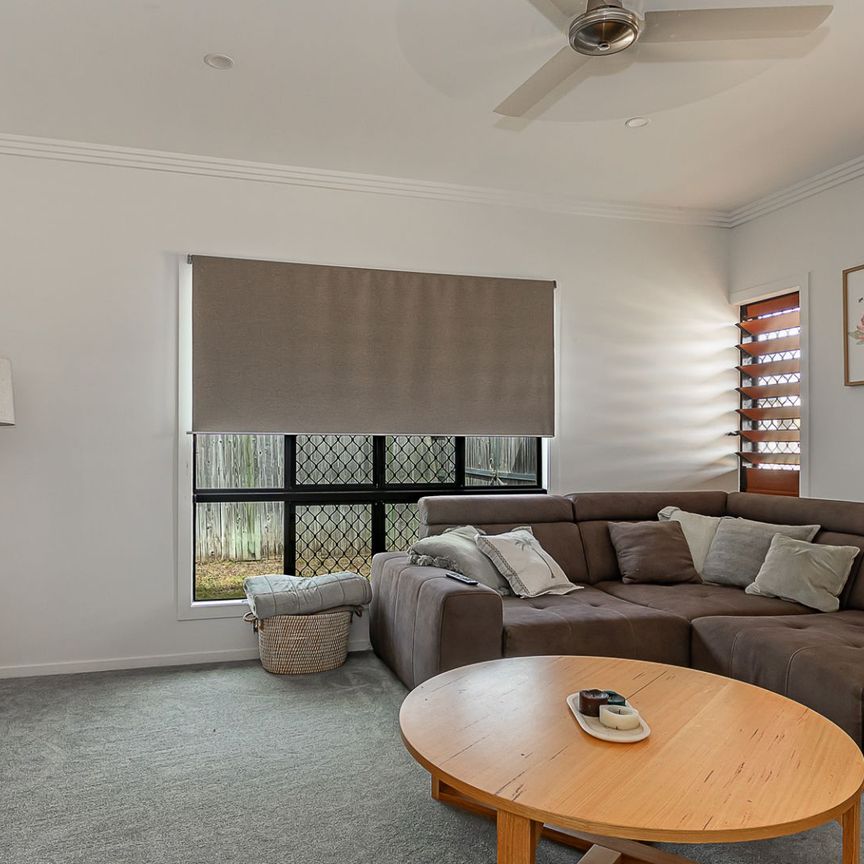 14 Littabella Place, Bushland Beach - Photo 1