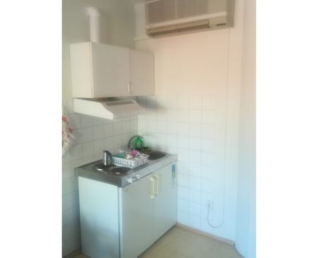 Bérelhető studiólakás a Petőfi utcában. - Fotó 3