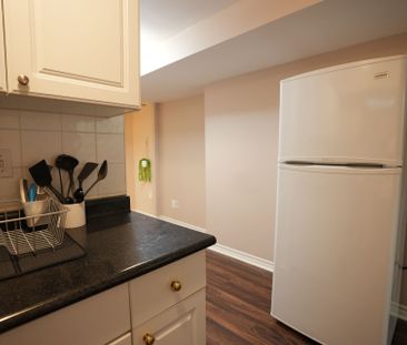 For Lease - 214 Farmstead Road Unit# Bsmt, Richmond Hill, Ontario - Photo 6