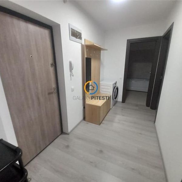 Inchiriere apartament 2 camere bloc nou Trivale - Fotografie 1