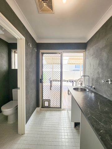 25A Victoria Street, Redcliffe WA 6104 - Photo 4