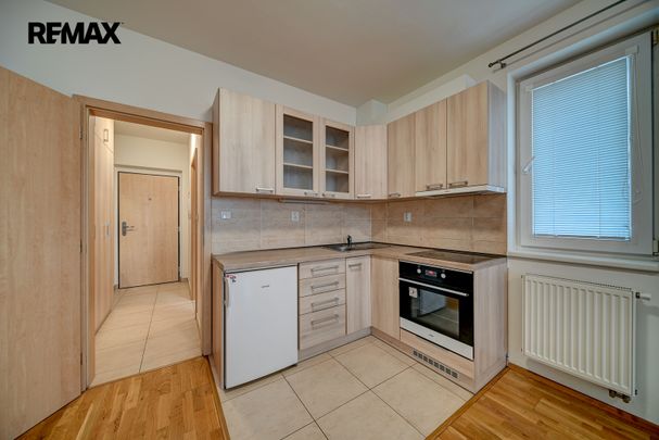 Pronájem bytu 1+kk v osobním vlastnictví 28 m², Poděbrady - Photo 1