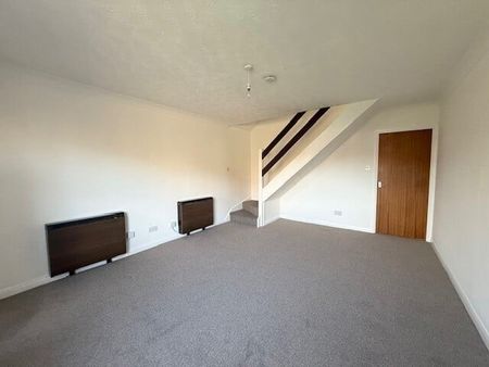 Andover Close, Mudeford, Christchurch - Photo 2