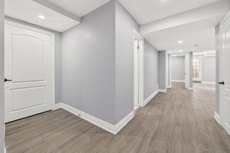 For Lease - 533 Yates Drive, Milton, Ontario - Photo 2