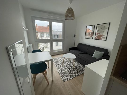 Location Appartement 1 pièce Meublé 18m² NANTES 44300 - Photo 1