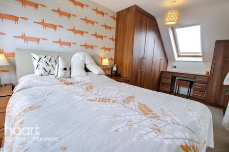 3 bedroom coach house to rent - Photo 4