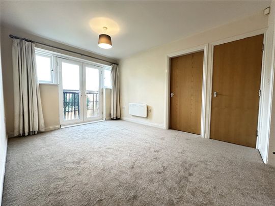 6, Moravia Bank, Fartown, Pudsey, Leeds, LS28 8LU - Photo 1