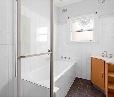 Four Bedroom Home - Pleasant District Views - Photo 4