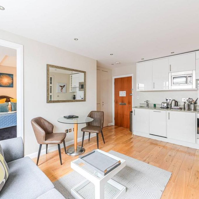 1 bedroom flat to rent - Photo 1