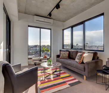 Stylish Apartment In Prime Location - Photo 2