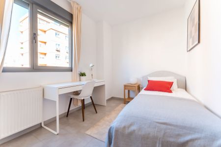 Piso de alquiler en Calle de Hércules, 23, Sur - PAU 4 - Photo 2