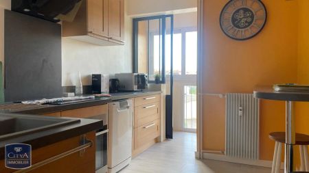 Appartement à louer 4 pièces 70m² - Photo 2