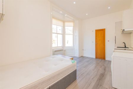 1 bed House To Let - Photo 4