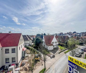 Prachtig gerenoveerd duplexappartement met groot zonneterras en ope... - Foto 1