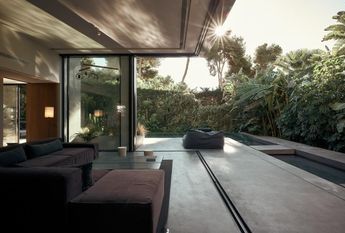 Luxury Villa for rent in Marbella Del Este, Andalusia