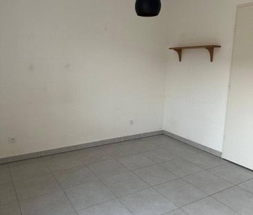 Location appartement 2 pièces 40.82 m² à Aubagne (13400) - Photo 4